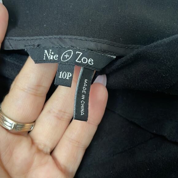 NIC + ZOE Aline skirt - Picture 2 of 4